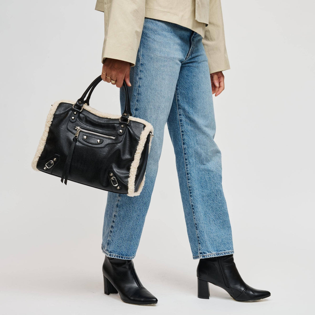 Seraphina Satchel
