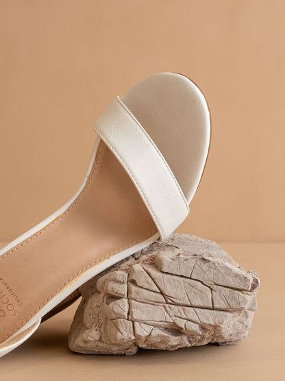 The Josie White | Ankle Chain Heel