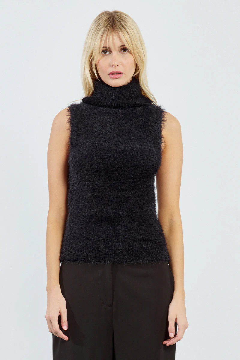 Knitted Sleeveless Sweater- Black