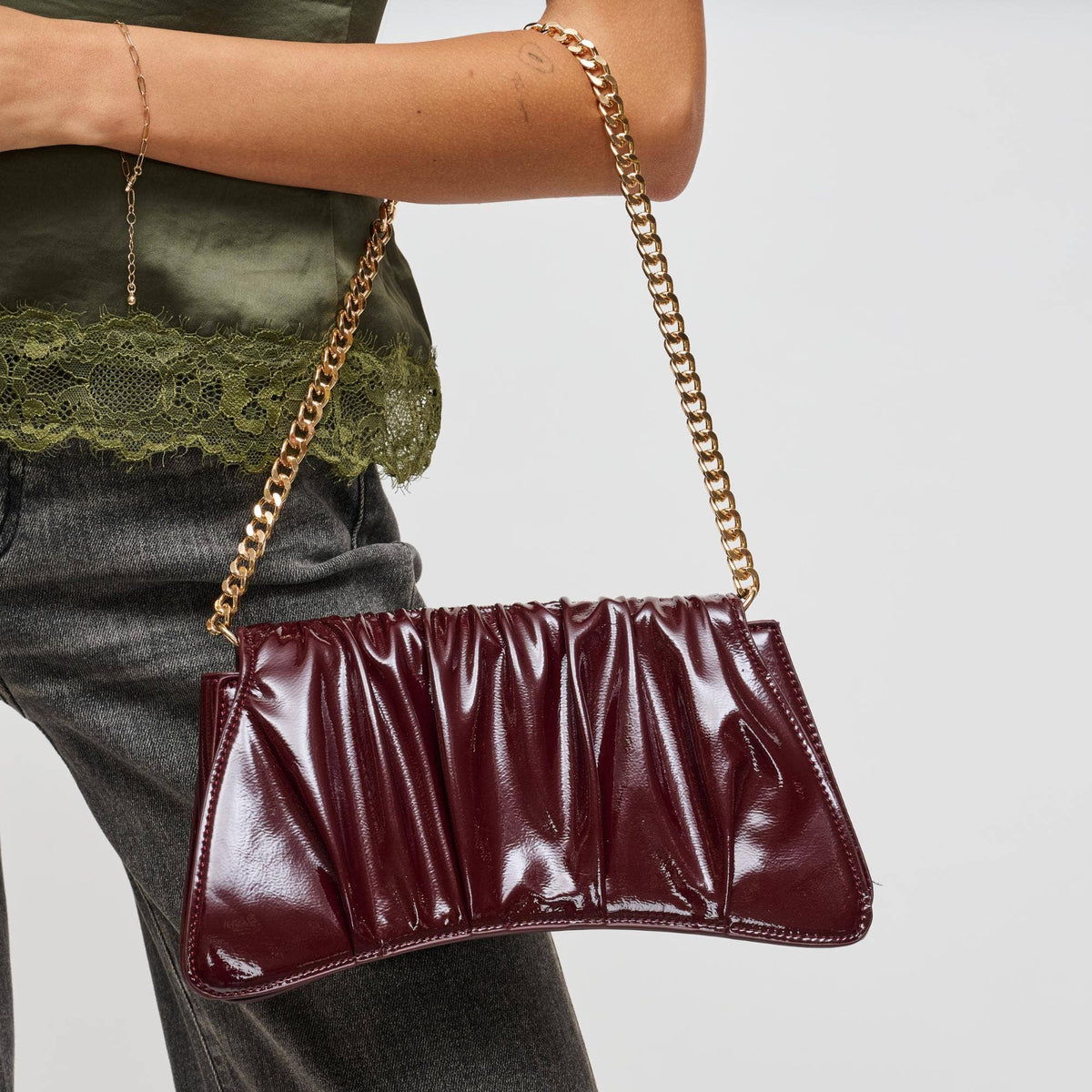 Erie Shoulder Bag