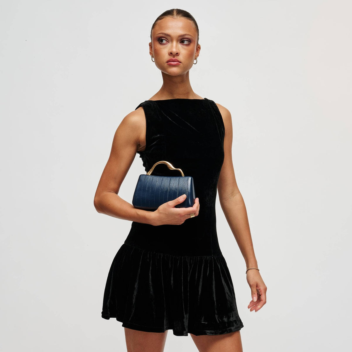 Nichelle Clutch