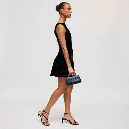 Nichelle Clutch